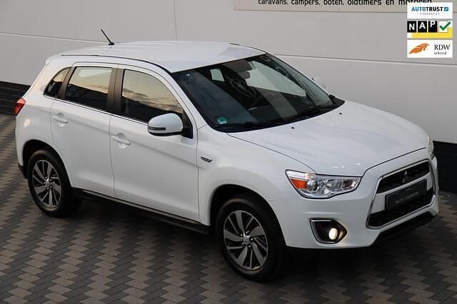 Wit Gebruikt 2015 Mitsubishi ASX SUV | € 13.445 (Eerlijke prijs) - Afbeelding 1/4