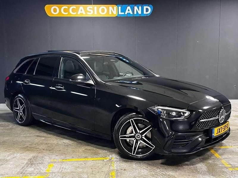 Occasion Mercedes C300e AMG line 204 PK (150 kW) 2022 Zwart Stationwagen