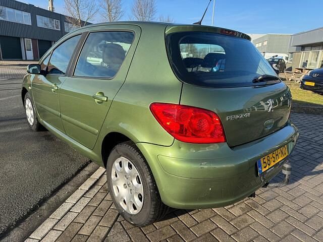 Occasion Peugeot 307 109 PK (80 kW) 2006 Groen Hatchback