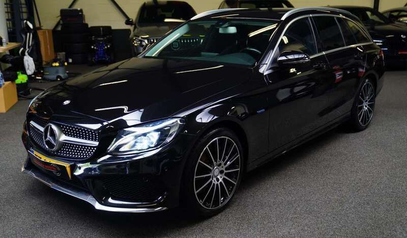 Zwart, metallic lak Gebruikt 2016 Mercedes C350e Edition Stationwagen | € 16.995 (Eerlijke prijs) - Afbeelding 1/4