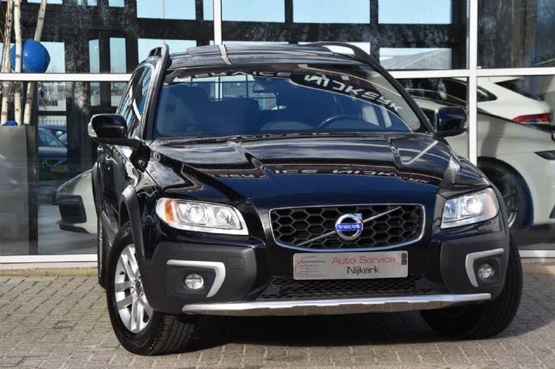 Zwart (metallic) Gebruikt 2015 Volvo XC70 Standard Stationwagen | € 8.999 (Goede deal) - Afbeelding 1/4