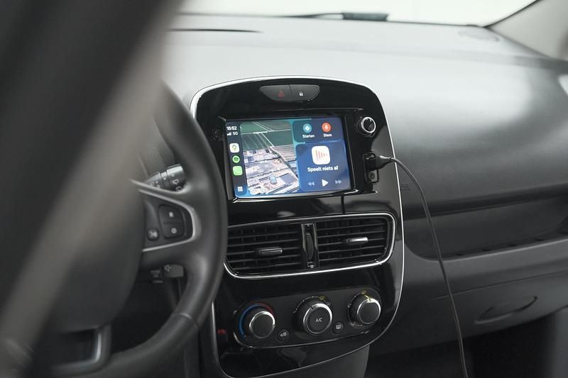 Occasion Renault Clio V LIMITED 2023 Wit Stationwagen