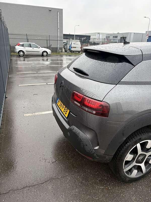 Occasion Citroën C4 Cactus PureTech 110 PK (80 kW) 2018 Grijs Hatchback