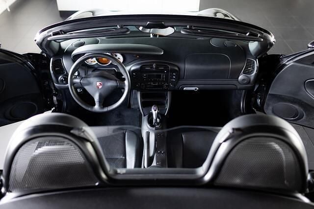 Occasion Porsche Boxster S 260 PK (191 kW) 2002 Zwart Cabriolet