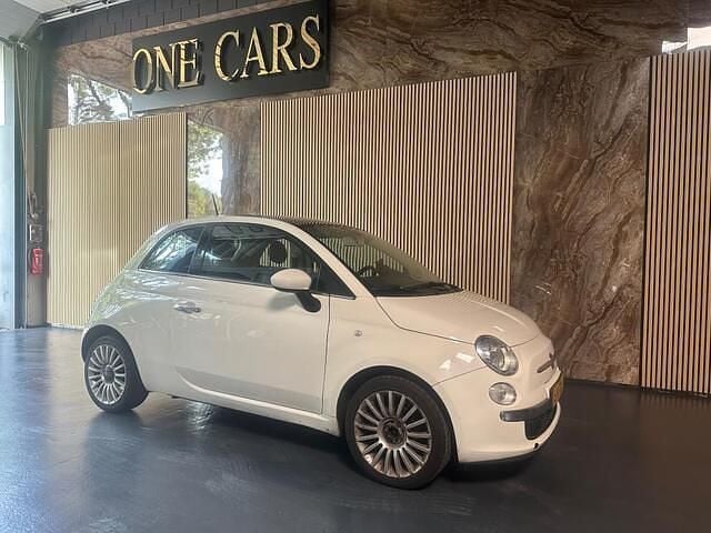 Wit Gebruikt 2013 Fiat 500 Lounge Hatchback | € 2.500 (Super prijs) - Afbeelding 1/4