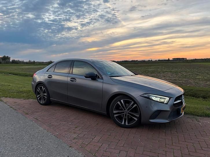 Gebruikt 2019 Mercedes A180 | € 22.000 (Super prijs) - Afbeelding 1/4