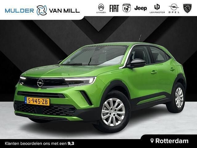 Groen Gebruikt 2023 Opel Mokka-e Edition SUV | € 21.995 (Eerlijke prijs) - Afbeelding 1/4