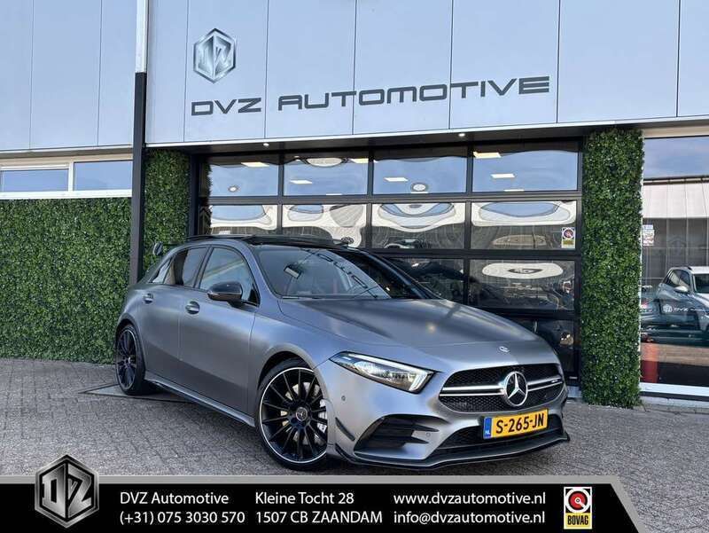 Grijs Gebruikt 2019 Mercedes A35 AMG AMG Hatchback | € 29.950 - Afbeelding 1/4