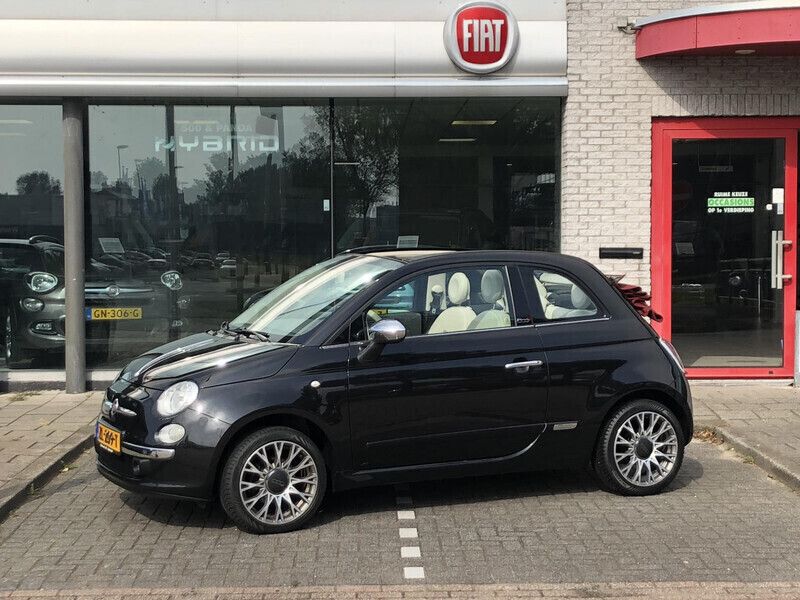 Zwart Gebruikt 2015 Fiat 500C Lounge Cabriolet | € 7.999 (Eerlijke prijs) - Afbeelding 1/4