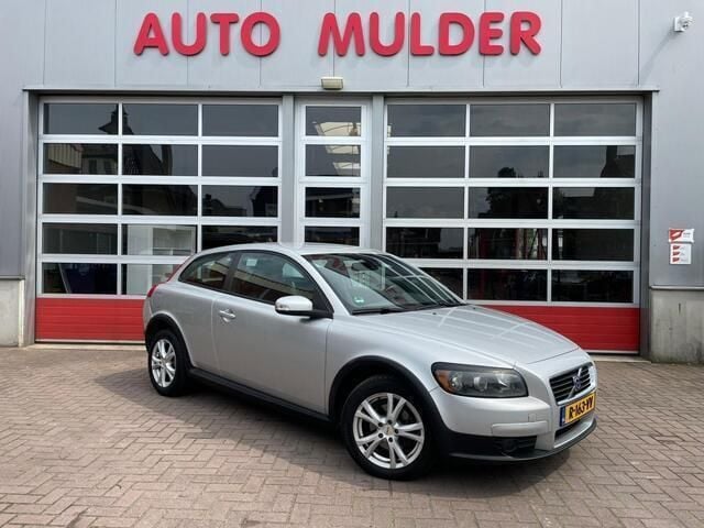 Grijs Gebruikt 2007 Volvo C30 Summum Hatchback | € 1.750 (Super prijs) - Afbeelding 1/3