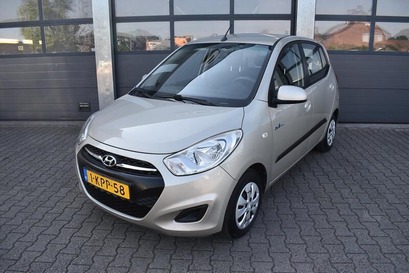 Beige Gebruikt 2013 Hyundai i10 Hatchback | € 6.830 (Eerlijke prijs) - Afbeelding 1/4
