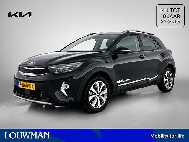 Zwart Gebruikt 2024 Kia Stonic SUV | € 27.445 (Iets duurder) - Afbeelding 1/3