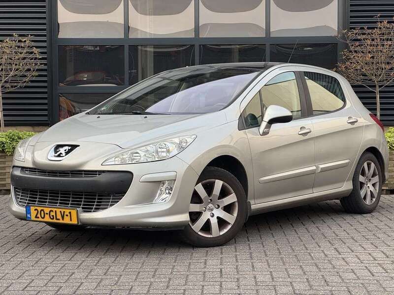Grijs Gebruikt 2008 Peugeot 308 Hatchback | € 2.495 (Eerlijke prijs) - Afbeelding 1/4