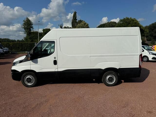 Occasion Iveco Daily 136 PK (100 kW) 2018 Wit Van
