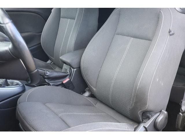 Occasion Opel Astra GTC Sport 179 PK (131 kW) 2011 Geel Hatchback