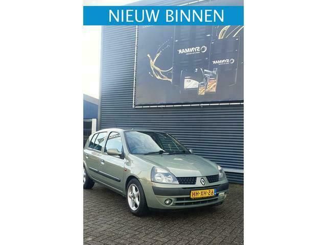 Overige Occasion 2002 Renault Clio II Hatchback | € 1.299 (Eerlijke prijs) - Afbeelding 1/4