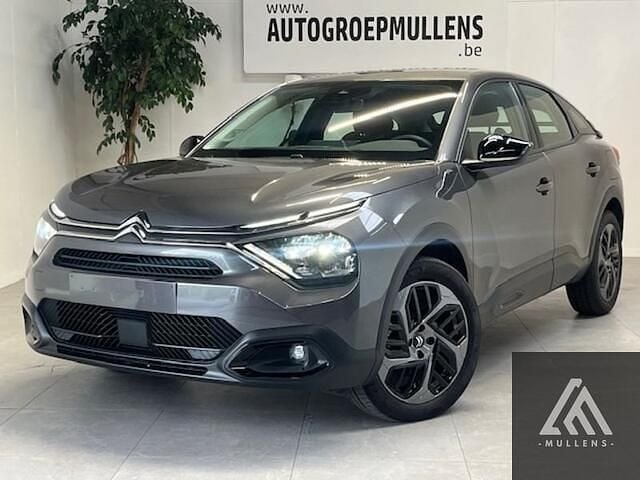 Grijs Gebruikt 2024 Citroën C4 Sedan | € 19.875 (Super prijs) - Afbeelding 1/4