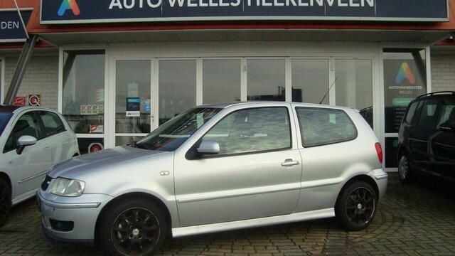 Grijs Gebruikt 2001 VW Polo GTI Hatchback | € 2.250 (Goede deal) - Afbeelding 1/4