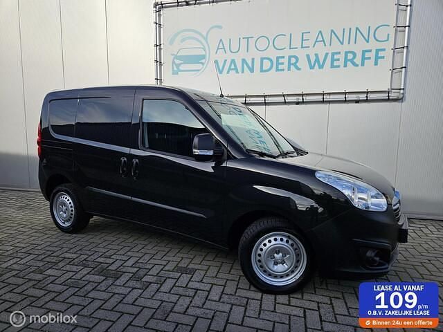 Overige Gebruikt 2017 Opel Combo Edition Van | € 6.650 (Iets duurder) - Afbeelding 1/4