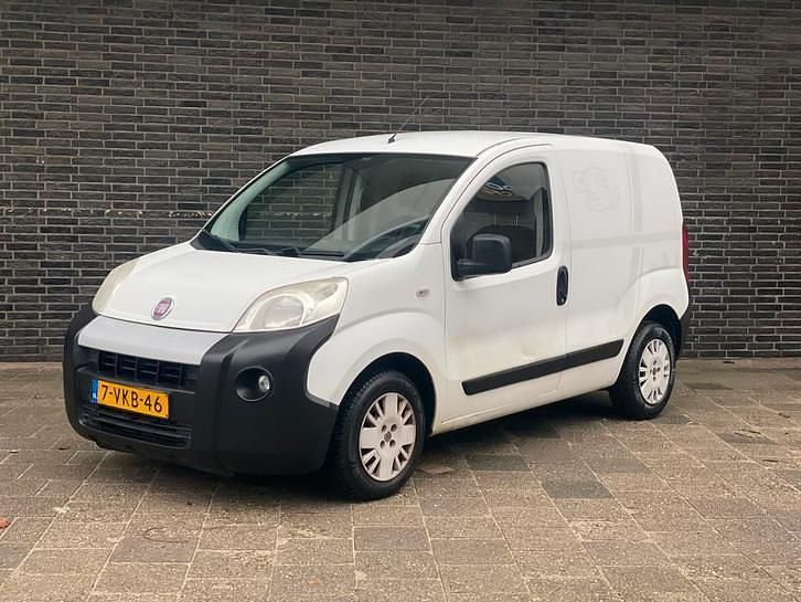 Gebruikt 2010 Fiat Fiorino Van | € 2.500 (Eerlijke prijs) - Afbeelding 1/4
