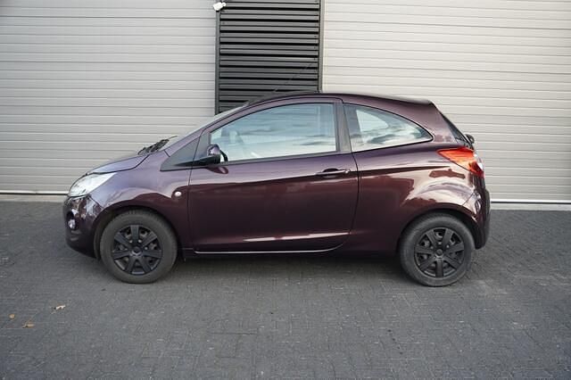 Occasion Ford Ka Cool & Sound Edition 69 PK (50 kW) 2010 Bruin (metallic) Hatchback