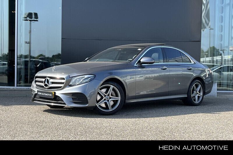 Grijs Gebruikt 2019 Mercedes E300 AMG line Sedan | € 31.750 - Afbeelding 1/3