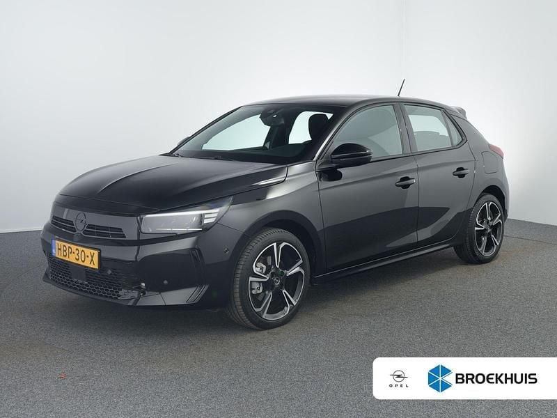 Zwart Gebruikt 2024 Opel Corsa Hatchback | € 22.900 (Goede deal) - Afbeelding 1/4