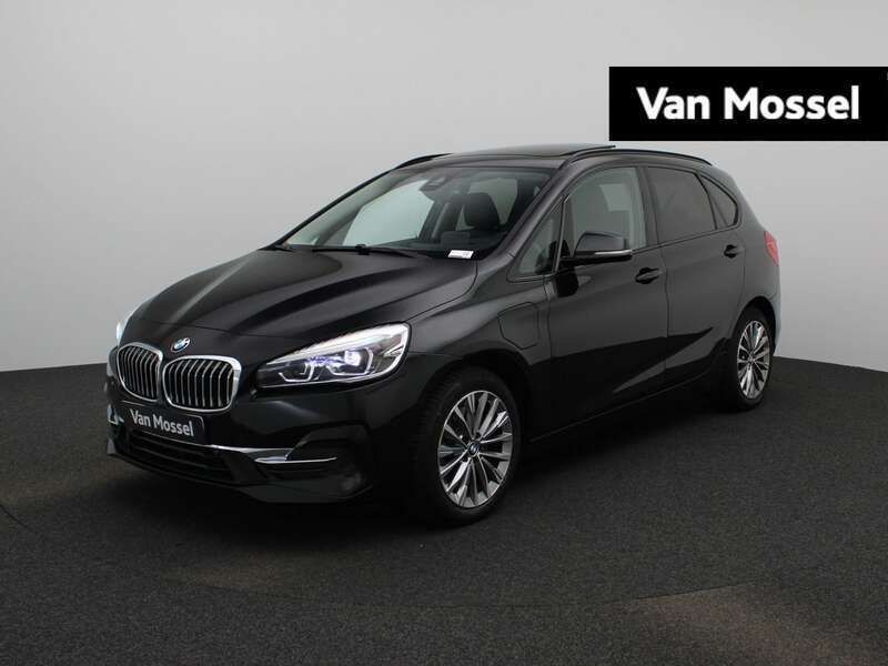Zwart Gebruikt 2021 BMW 225 Active Tourer Executive MPV | € 20.845 (Duur) - Afbeelding 1/4