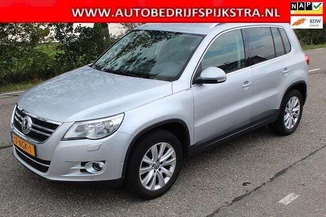 Grijs Gebruikt 2010 VW Tiguan Sport SUV | € 4.950 (Eerlijke prijs) - Afbeelding 1/4