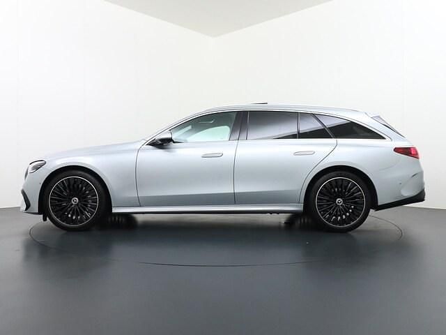 Occasion Mercedes E220 AMG line 200 PK (147 kW) 2024 Zilver Stationwagen