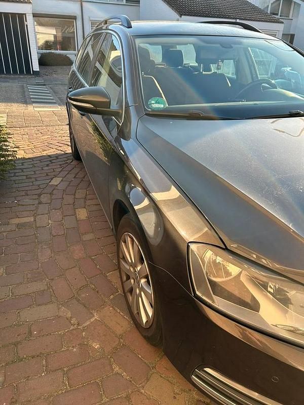 Gebruikt 2012 VW Passat Stationwagen | € 4.000 (Iets duurder) - Afbeelding 1/4