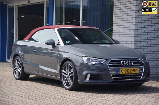 Grijs Gebruikt 2019 Audi A3 Cabriolet Design Cabriolet | € 26.900 (Eerlijke prijs) - Afbeelding 1/4