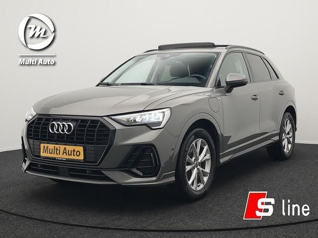 Grijs Gebruikt 2021 Audi Q3 S-Line SUV | € 33.440 (Goede deal) - Afbeelding 1/4