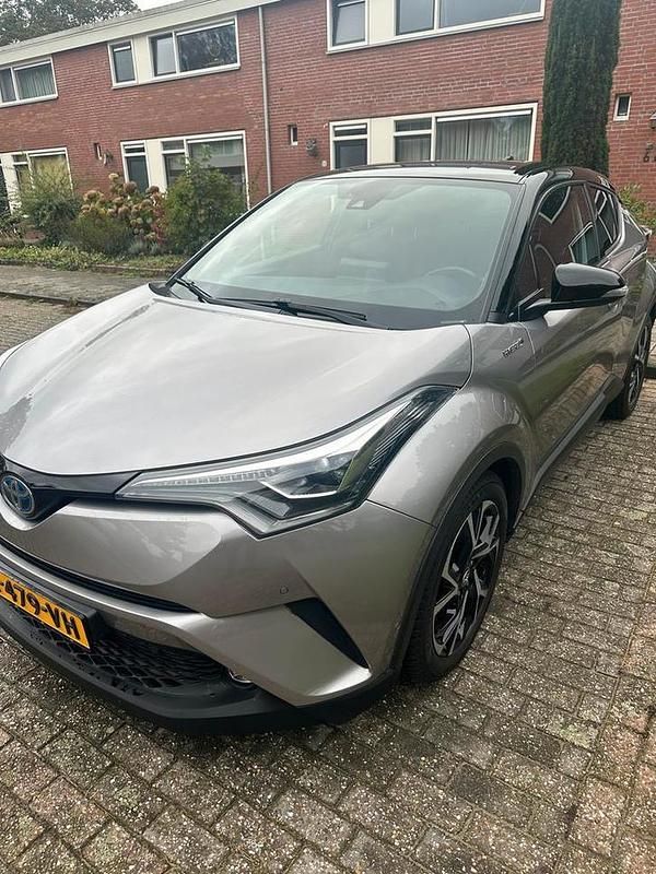Gebruikt 2018 Toyota C-HR SUV | € 14.500 (Goede deal) - Afbeelding 1/4