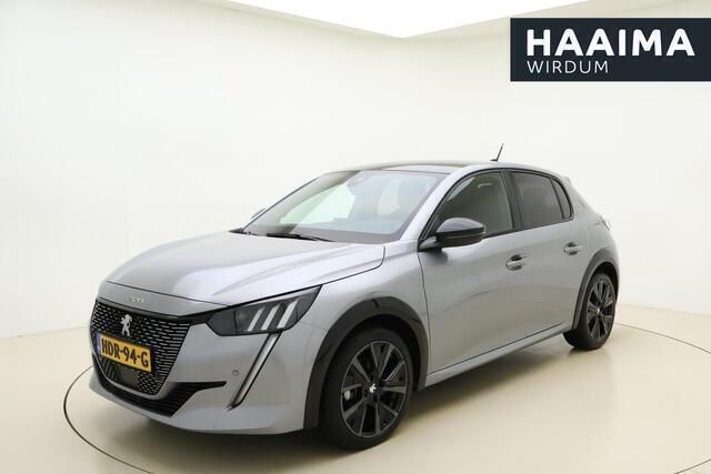 Rood Gebruikt 2023 Peugeot 208 GT Hatchback | € 18.950 (Eerlijke prijs) - Afbeelding 1/4
