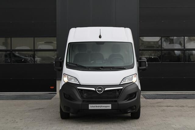 Occasion Opel Movano 141 PK (103 kW) 2024 Wit Van