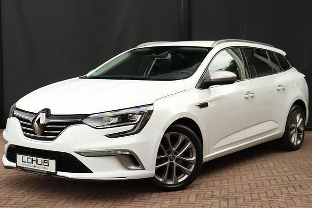 Wit, metallic lak Gebruikt 2017 Renault Mégane GT Line GT-Line Hatchback | € 12.650 (Eerlijke prijs) - Afbeelding 1/4