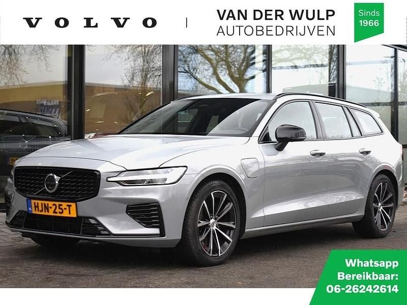 Grijs Occasion 2025 Volvo V60 Plus Stationwagen | € 41.950 (Goede deal) - Afbeelding 1/4
