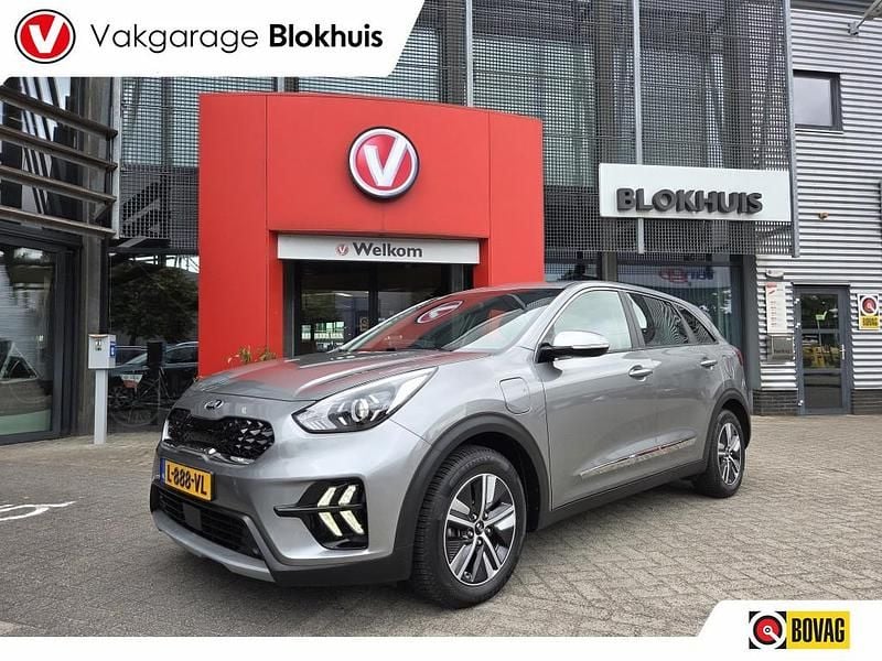 Grijs Occasion 2021 Kia Niro Comfort SUV | € 21.090 (Eerlijke prijs) - Afbeelding 1/4