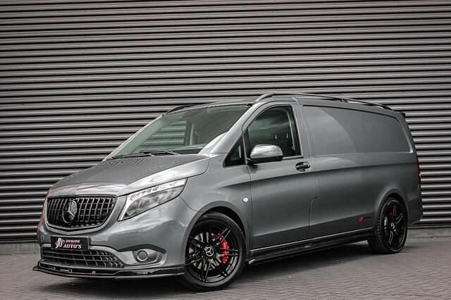 Occasion Mercedes Vito AMG 215 PK (158 kW) 2019 Grijs (metallic) Van