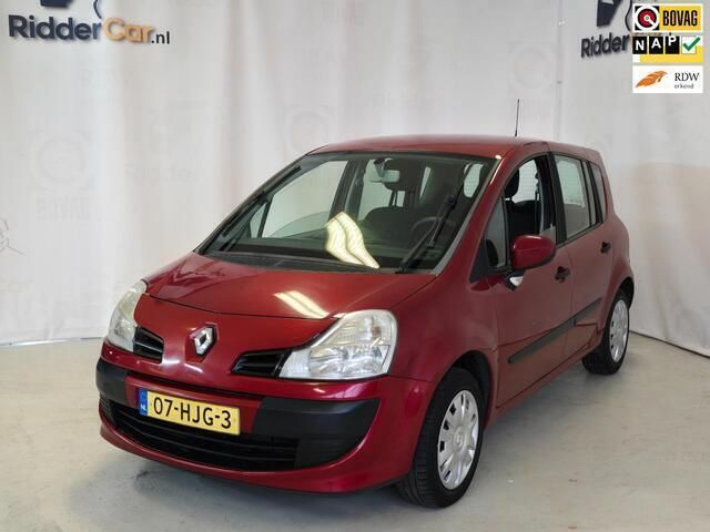 Rood, metallic lak Gebruikt 2009 Renault Grand Modus Expression MPV | € 1.999 (Eerlijke prijs) - Afbeelding 1/4