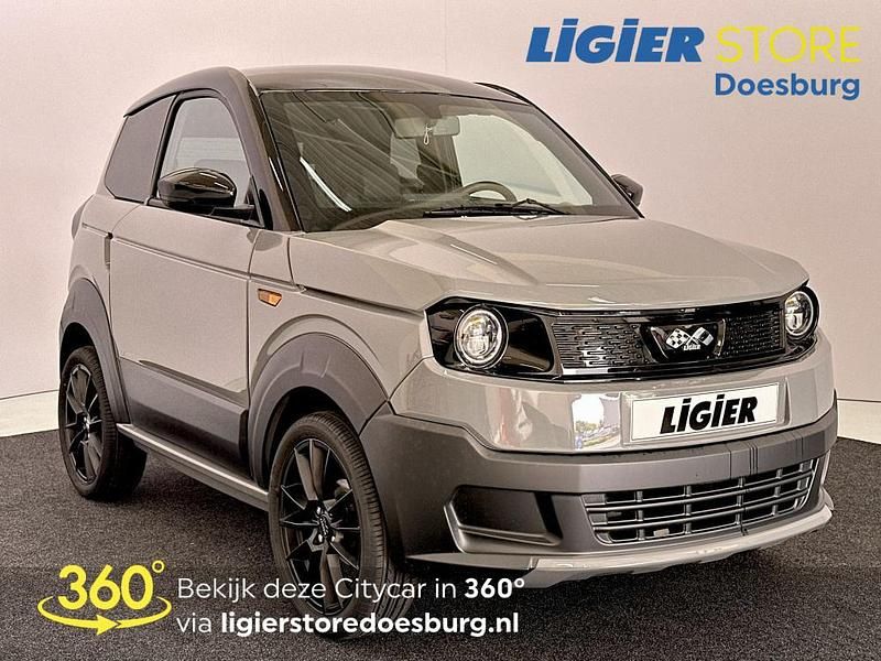 Grijs Gebruikt 2025 Ligier Myli Hatchback | € 20.000 - Afbeelding 1/4