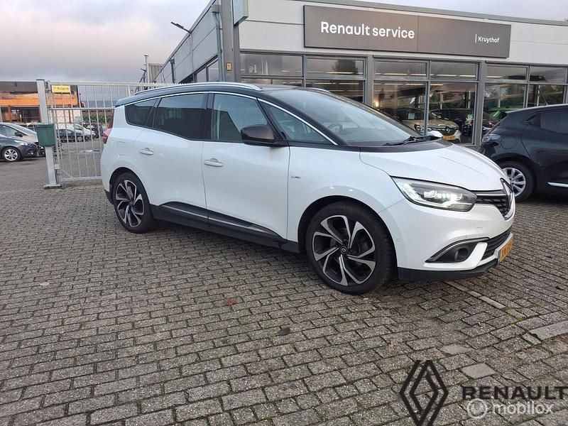 Wit Gebruikt 2019 Renault Grand Scénic IV Bose Edition MPV | € 15.750 (Goede deal) - Afbeelding 1/4
