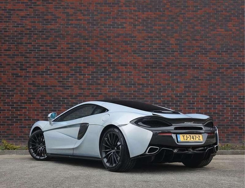 Occasion McLaren 570GT 571 PK (419 kW) 2018 Zilver Coupé