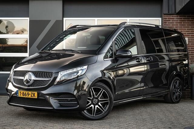 Grijs Gebruikt 2020 Mercedes V300 Avantgarde MPV | € 62.950 - Afbeelding 1/4