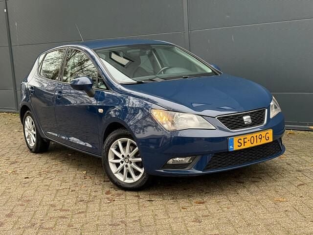 Blauw Occasion 2017 Seat Ibiza Style Hatchback | € 6.995 (Goede deal) - Afbeelding 1/4