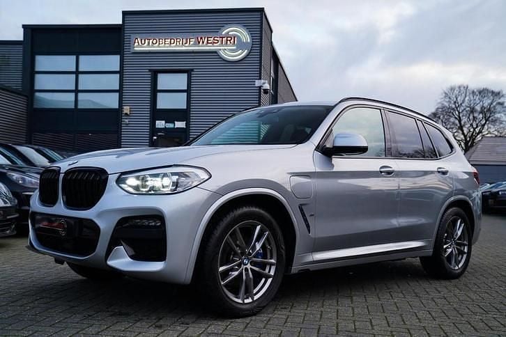 Gebruikt 2021 BMW iX3 Executive SUV | € 30.995 (Super prijs) - Afbeelding 1/4