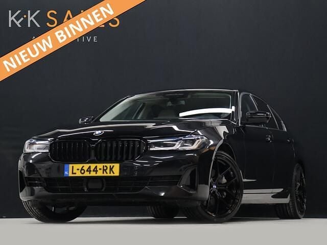 Zwart Gebruikt 2020 BMW 530 Executive Sedan | € 28.740 (Super prijs) - Afbeelding 1/4
