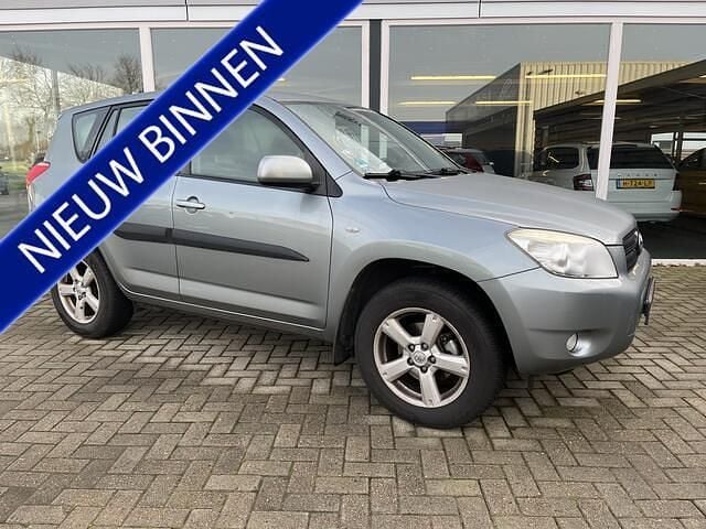 Groen Gebruikt 2008 Toyota RAV4 Sol SUV | € 9.950 (Goede deal) - Afbeelding 1/4