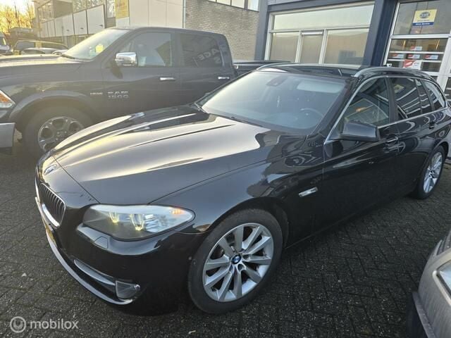 Occasion BMW 523 Executive 204 PK (150 kW) 2010 Zwart Stationwagen